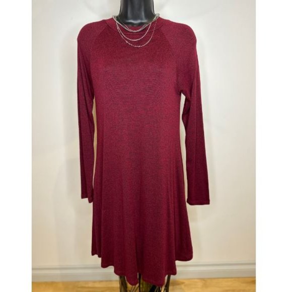 Trendyland Womens Crew Neck Sweater Dress Long Sleeve Size M Burgundy - Picture 1 of 3